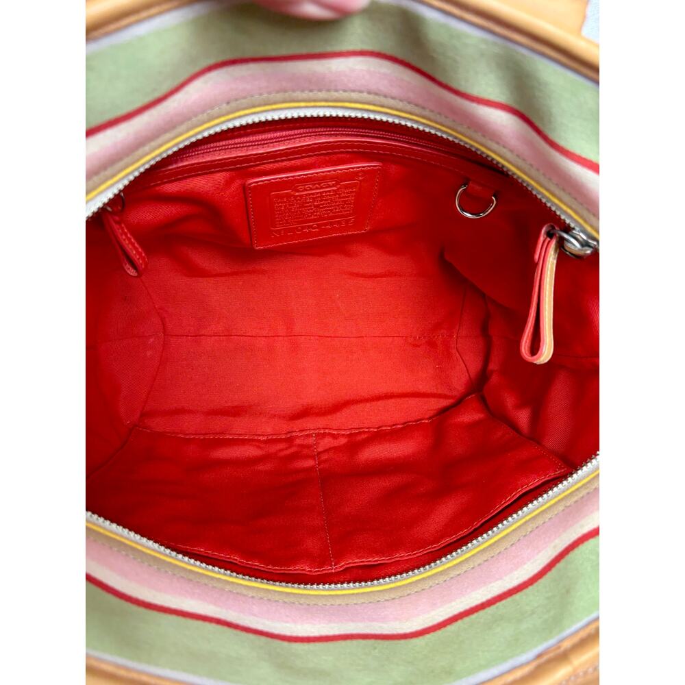 Coach Y2K Hamptons Daisy Stripe Tote with Tan Vachetta Leather Trim and Charm - Picture 10 of 16